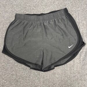 Nike Dri-FIT Running Shorts Women's Medium Gray Black Athletic Gym‎ Workout